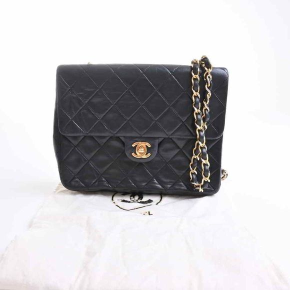 Chanel Lambskin Matelasse Here Mark Chain Shoulder Bag Black - Picture 3 of 9